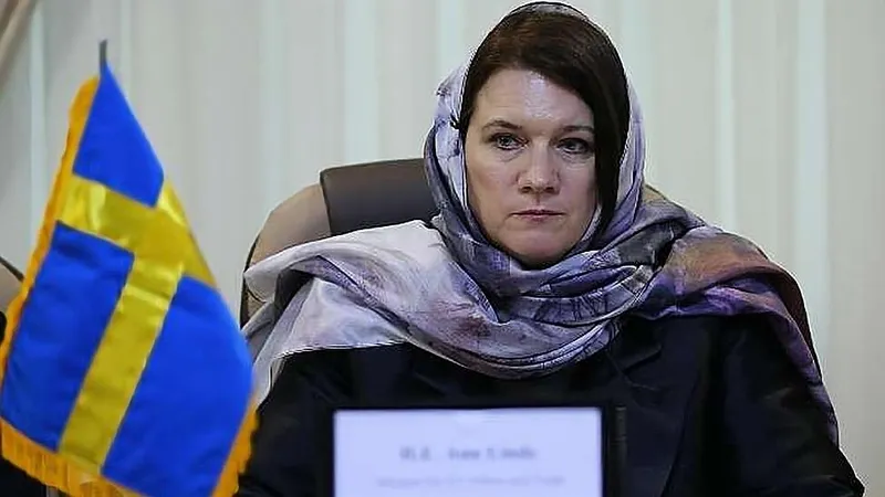 The MFA of Sweden, Ann Linde Ex-minister of MFA in Sweden defends officials wearing headscarves in Iran